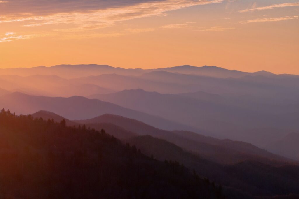great smoky mountains at dawn