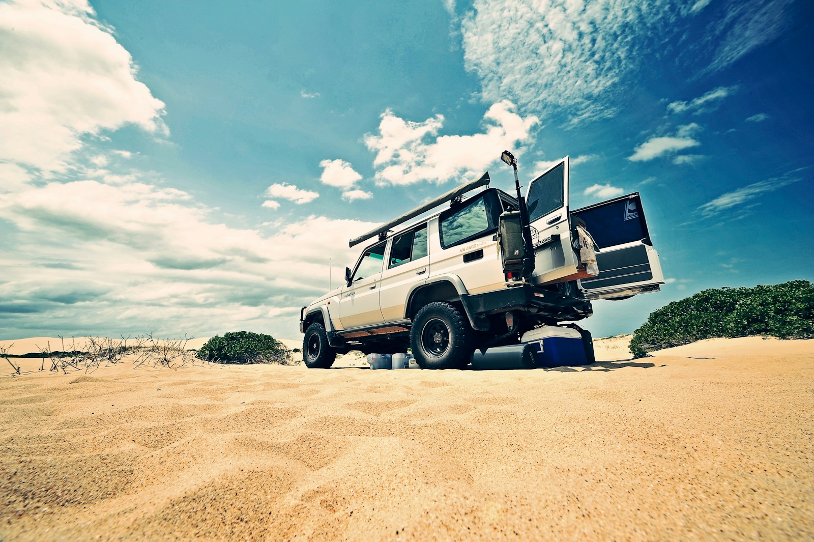 ice coolers car in desert